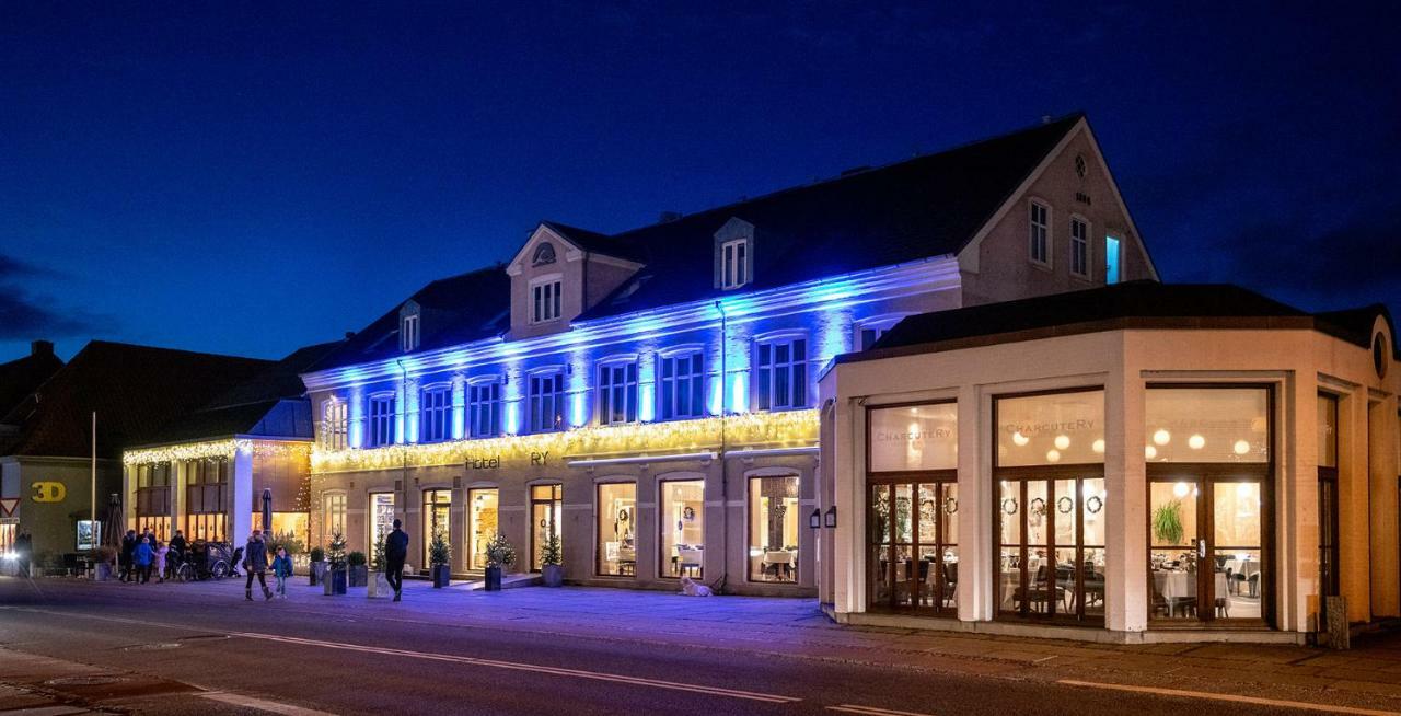 Hotel Ry Ry Eksteriør bilde